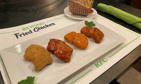 KFC пробует добавить в меню наггетсы из искусственного куриного мяса