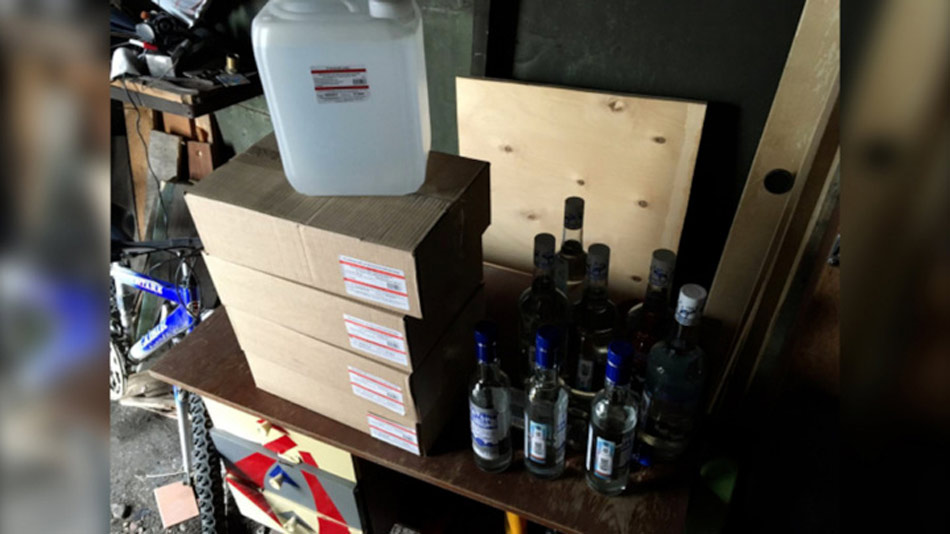 У жителя Приморья нашли полторы тонны алкоголя