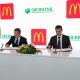 Сбербанк и «Макдоналдс» договорились совместно развивать эквайринг