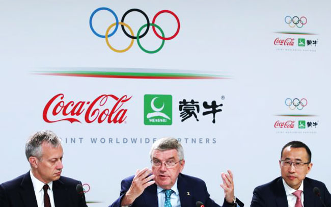 Напитки Coca-Cola и китайский йогурт стали "олимпийскими" партнерами