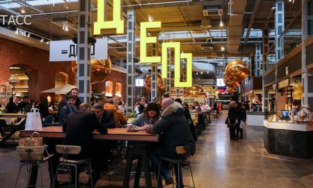 Основатели сети кафе «Крошка-картошка» откроют бар-холл