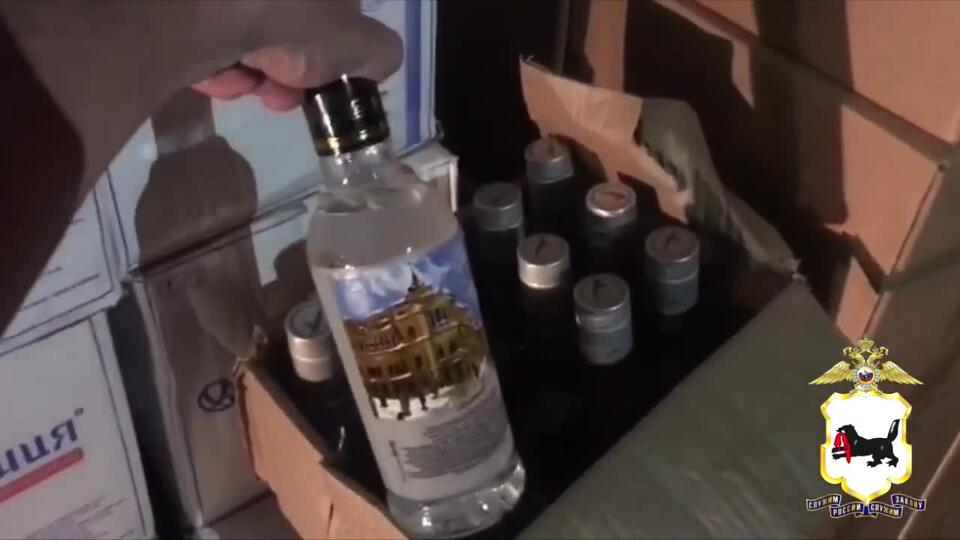 Сеть сбыта нелегального алкоголя и сигарет обнаружили в Иркутске
