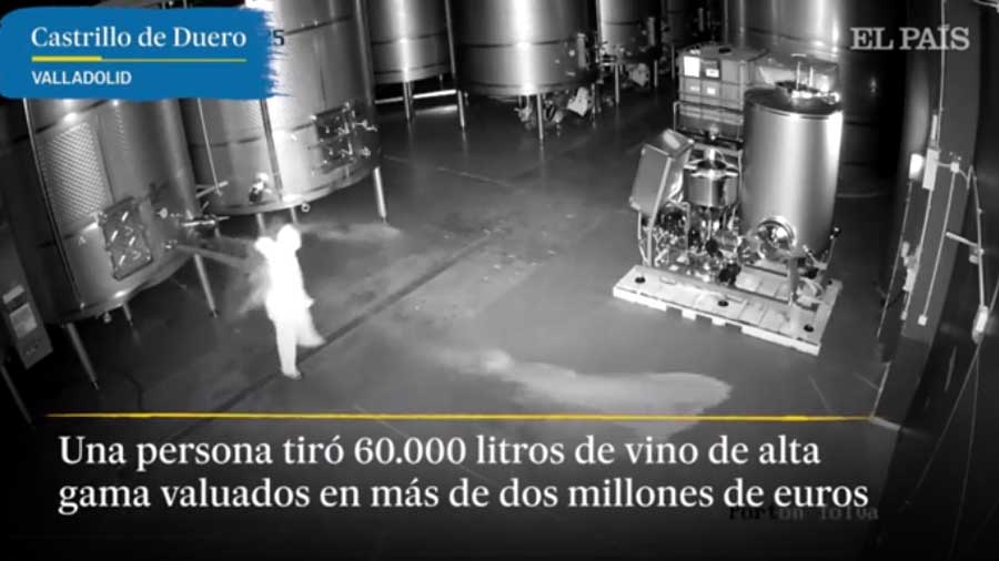 В Испании неизвестный пробрался в винодельню и вылил 60 литров вина